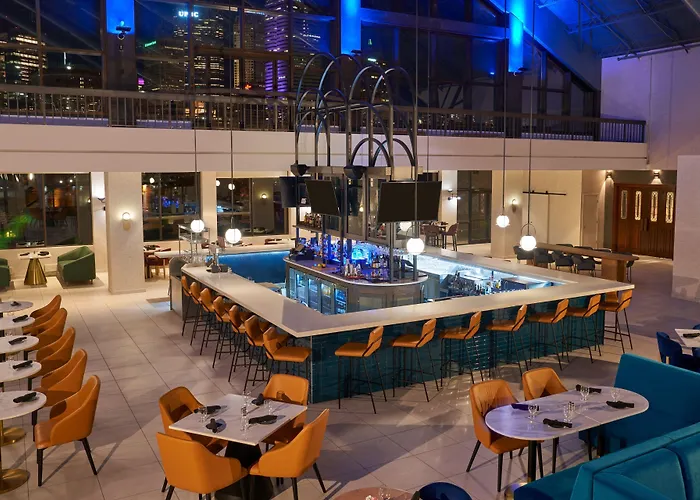 Sheraton At Station Square Hotel